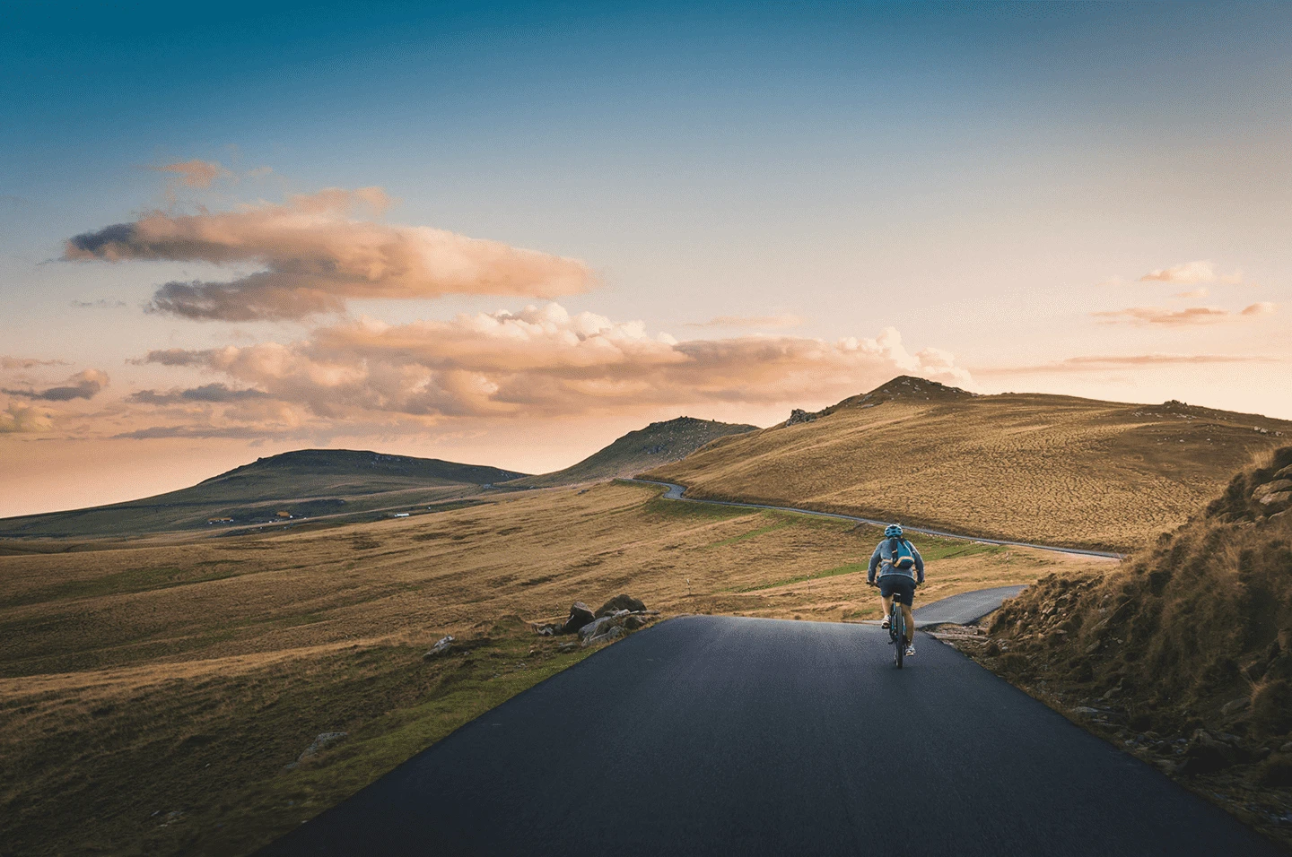 Cyclist on the road